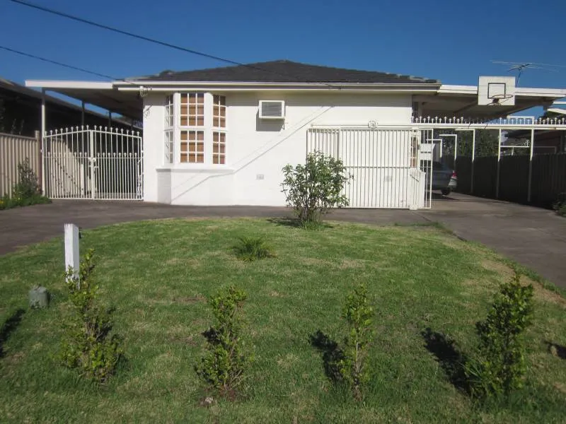 Modern Home, Excellent Location