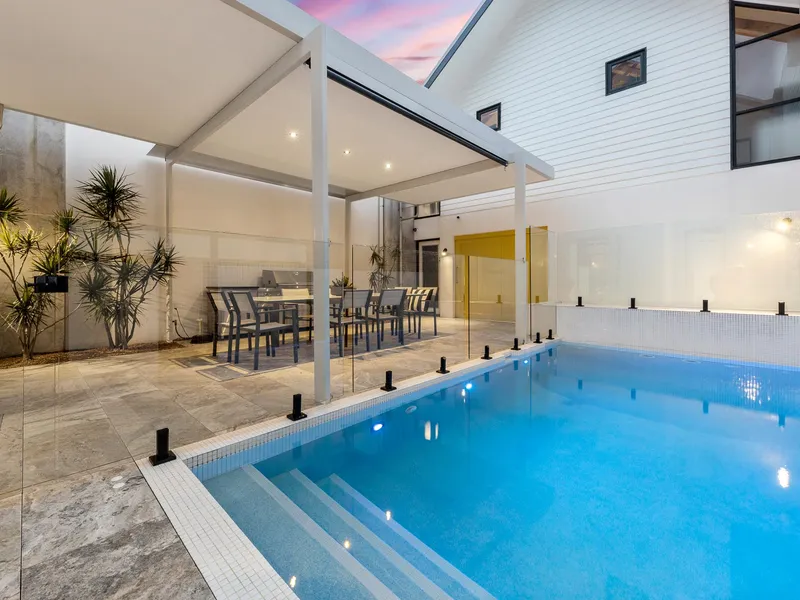 ARCHITECTURAL HOME WITH POOL AND STUDIO