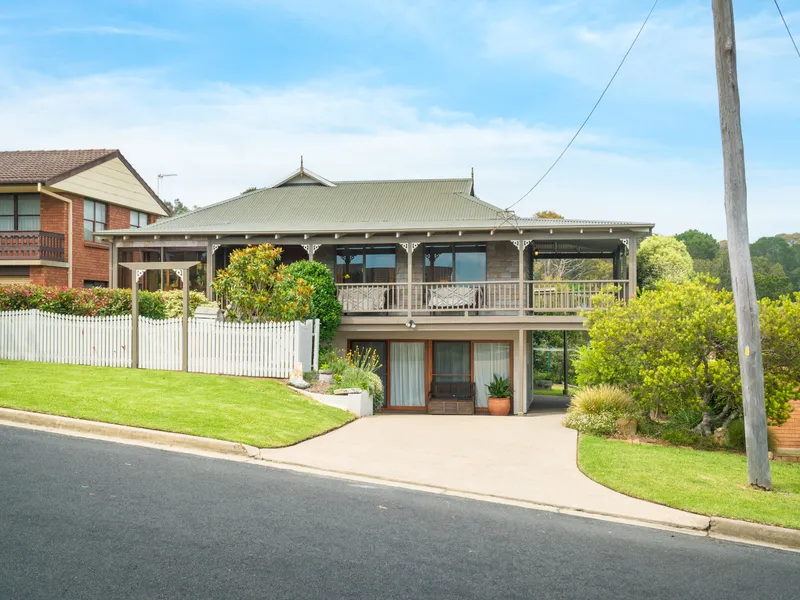A Coastal Haven with Stunning Views and Modern Comforts