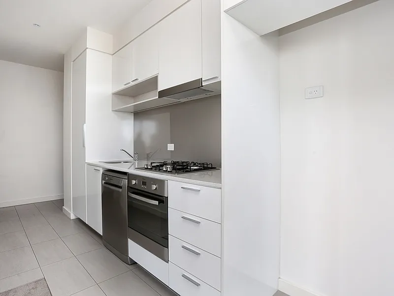 Uninterrupted  Valley views.