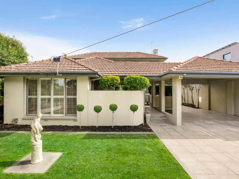 Family Entertainer with Parkside Prestige