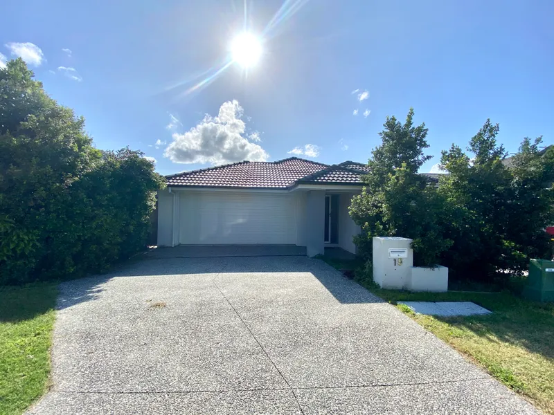 Lowset and designed with simplicity with a family friendly floor plan