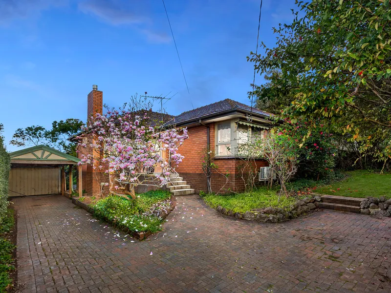 Beautiful family home with development potential (STCA)