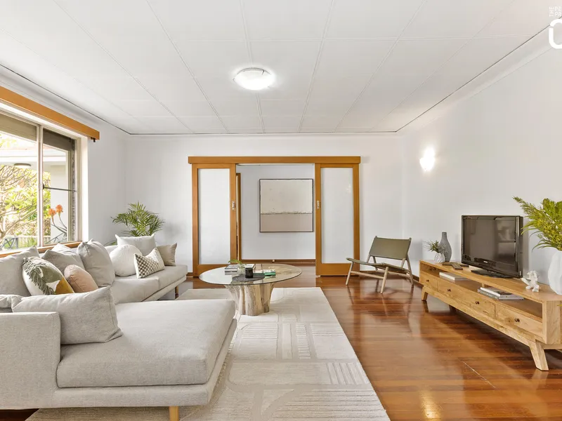 Retro quirk with modern flare