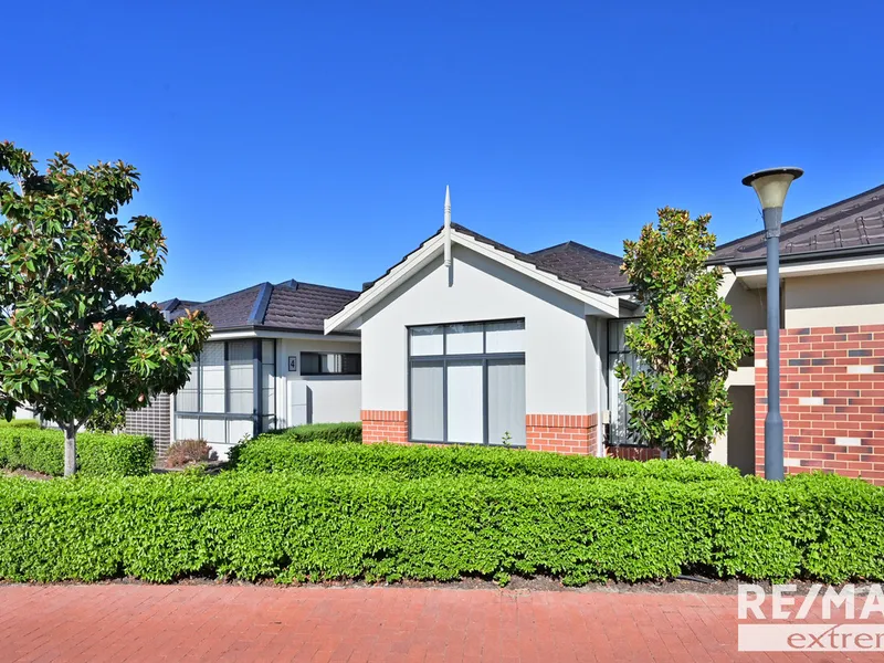 LIGHT AND BRIGHT, MODERN, LOW MAINTENANCE LIVING