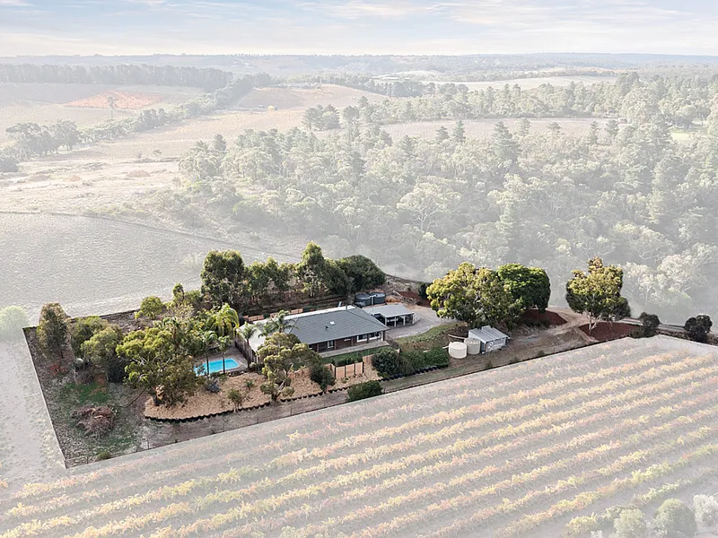 An amazing property with sensational views - Worth some serious consideration!