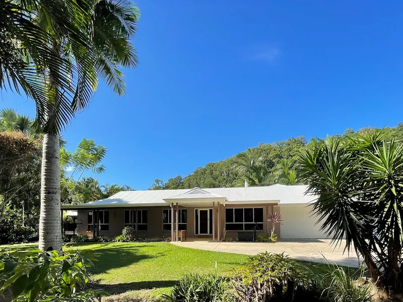 Quiet Seclusion with Hinterland Views