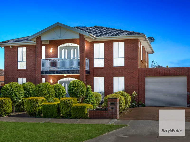 Grand Family Living!