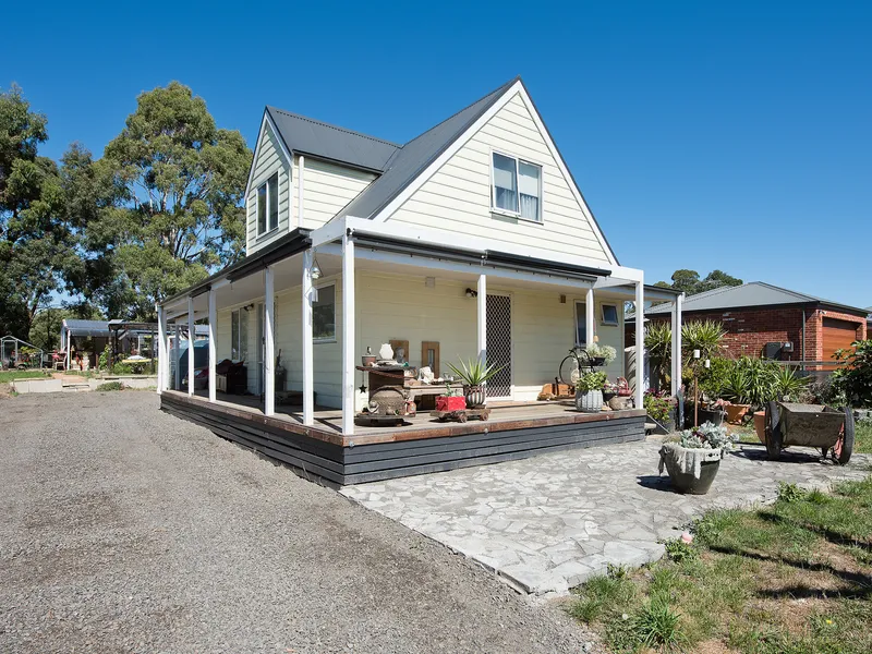 GOOD THINGS COME IN SMALL PACKAGES