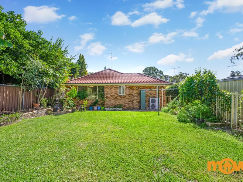 Perfectly Located Single Level Home for Rent