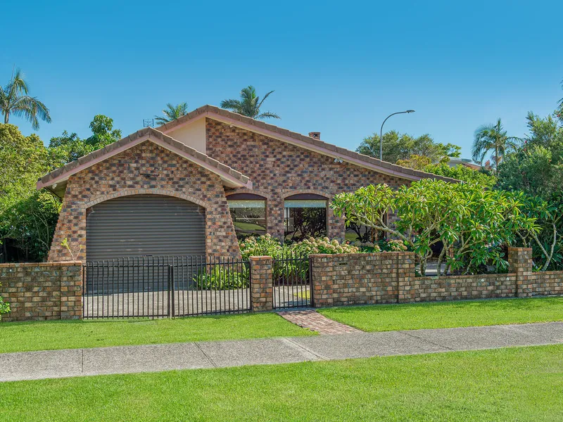 Beachside Beauty Boasts Character, Style, and Personality