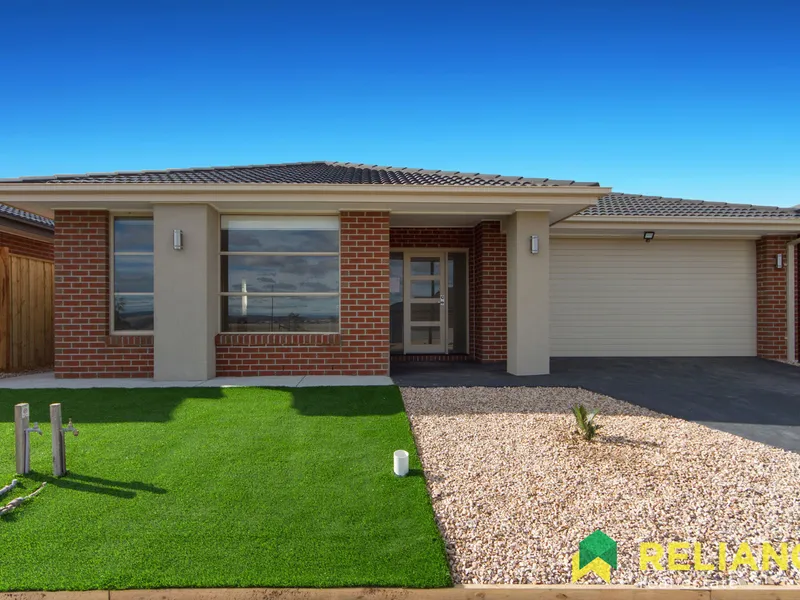 Spacious Home - Good Floorplan! 