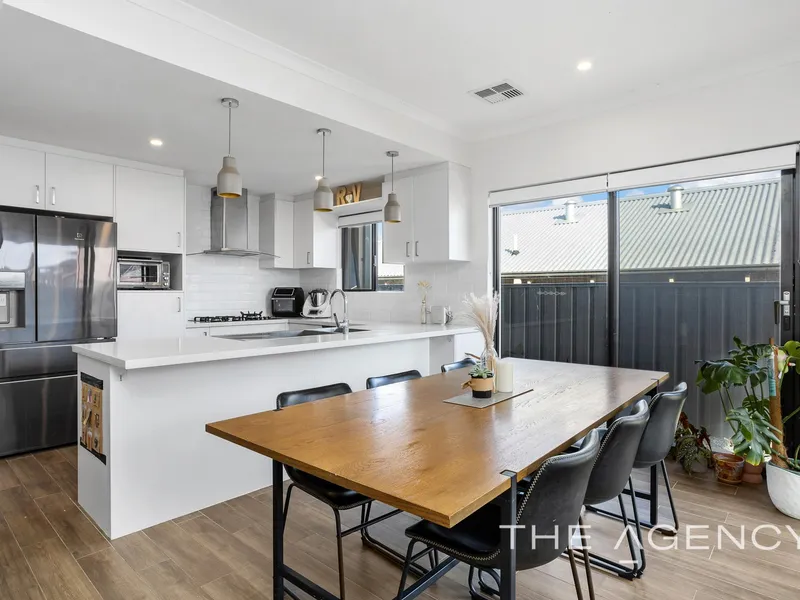 COMPLETE MOVE IN READY