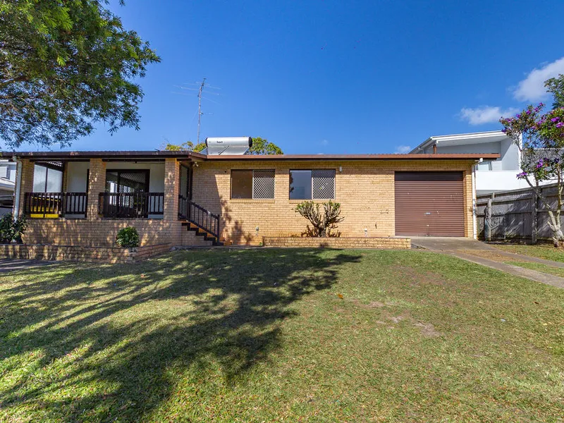 FAMILY HOME IN CENTRAL LOCATION