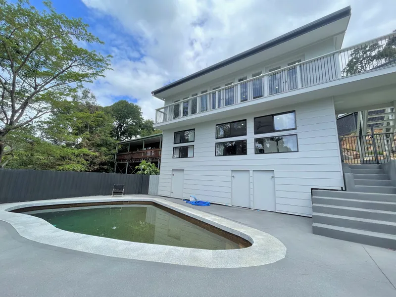 Immaculate Furnished Family Home in Jubilee Pocket