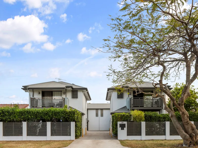 Beautiful Townhouse Close to Childcare, Parks and Kedron Brook