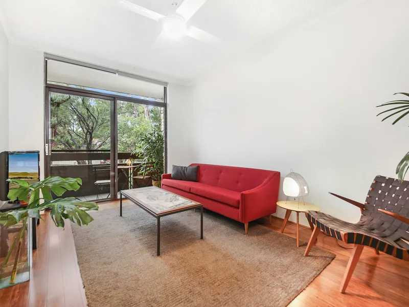 North facing one bedroom apartment