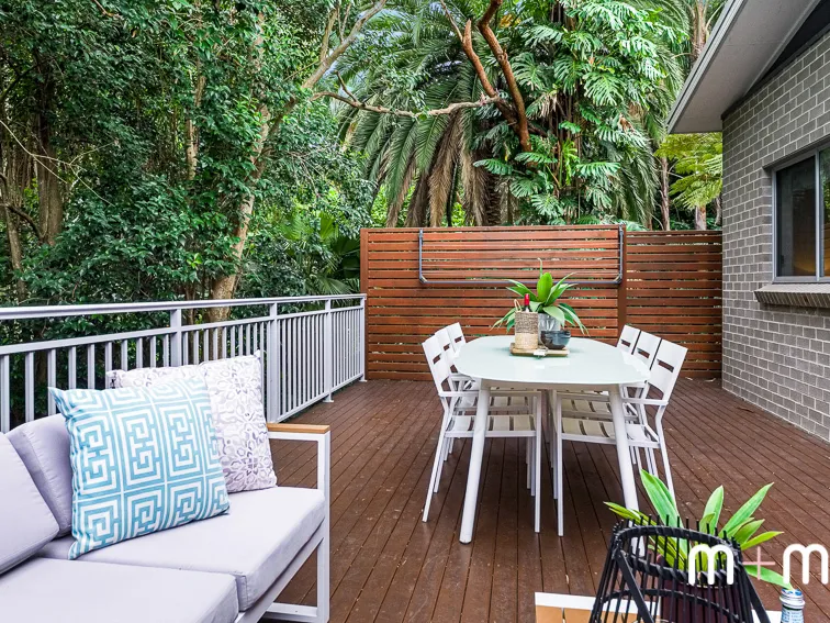 leafy and private entertainer's delight