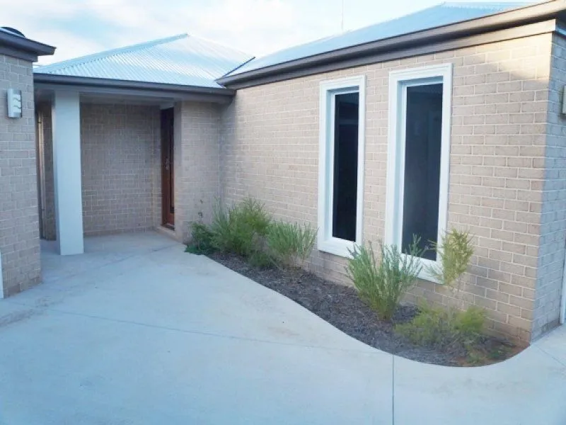 MODERN - 3 BEDROOM UNIT