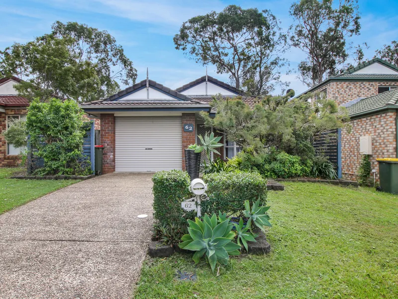 Nest or Invest, Spacious and Ideally located!