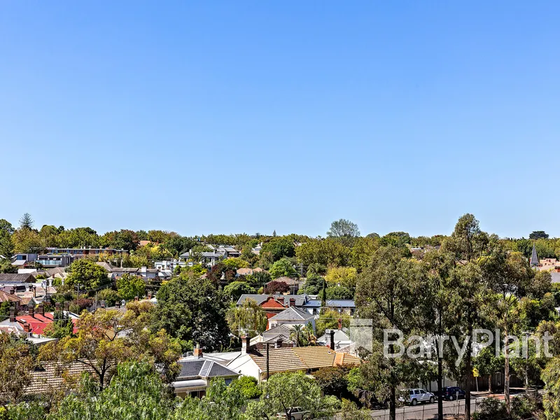 Stunning Skyline Views and  Spacious  2 -Bedder @ ARMADALE