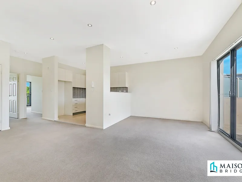 Well Maintained Interior Home with North Facing Balcony