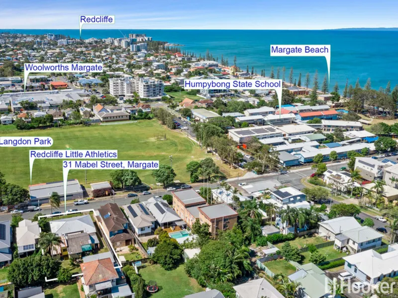 Beachside Freshly Renovated Flat