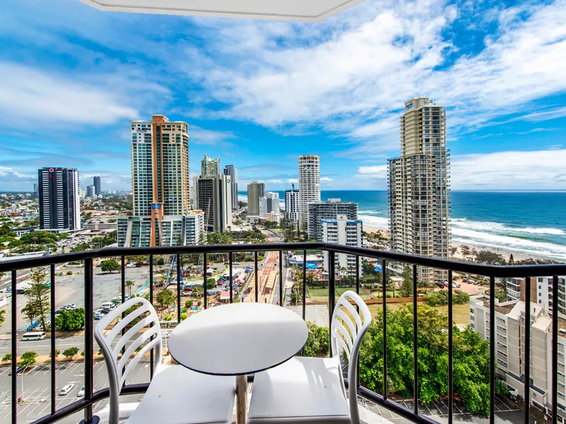 Priced to Sell!!!, Amazing Ocean views from the 19th Floor!!!!