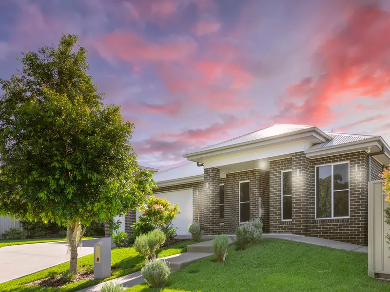 NEAR NEW FOUR BEDROOM HOME