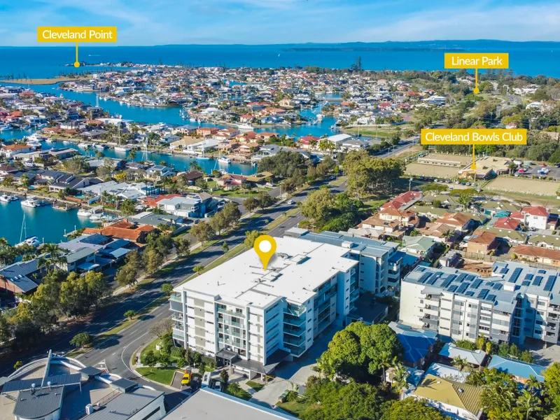 LIGHT…BRIGHT…& SPACIOUS IN THE HEART OF CLEVELAND APARTMENT LIVING HAS NEVER LOOKED SO GOOD!!