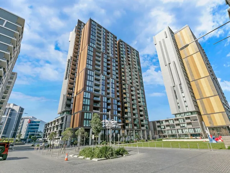 Excellent One bedroom Plus Study for Lease!!!