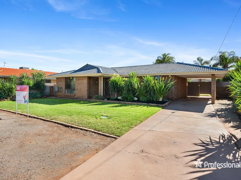 Family Oasis with Pool & Shed - Your Dream Home Awaits