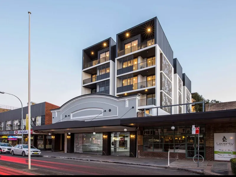 New new, Modern and spacious apartment in the hear of Marrickville