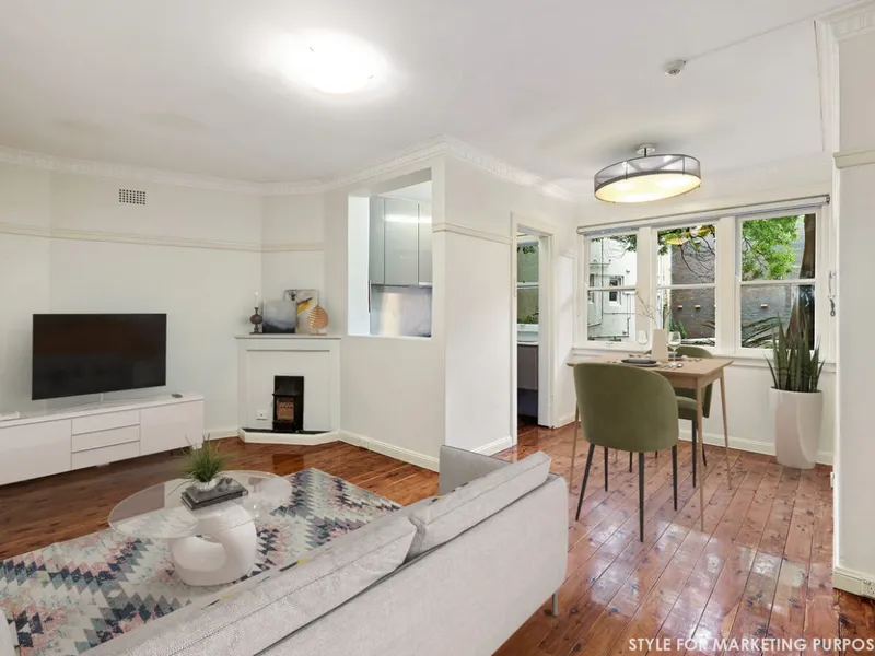 Spacious Lifestyle Apartment Located in Quiet Tree Lined Street