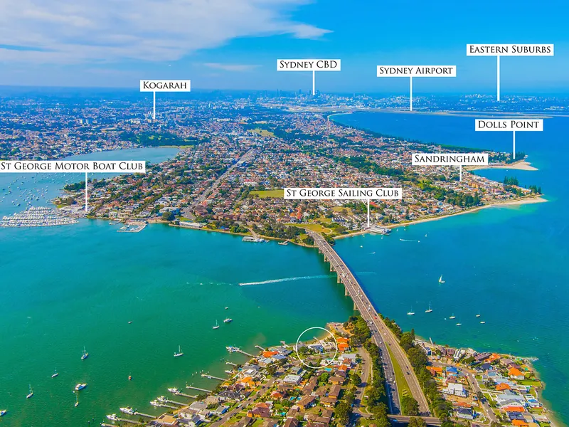 Thalassa – An Exclusive Waterfront Estate for the Entertainer