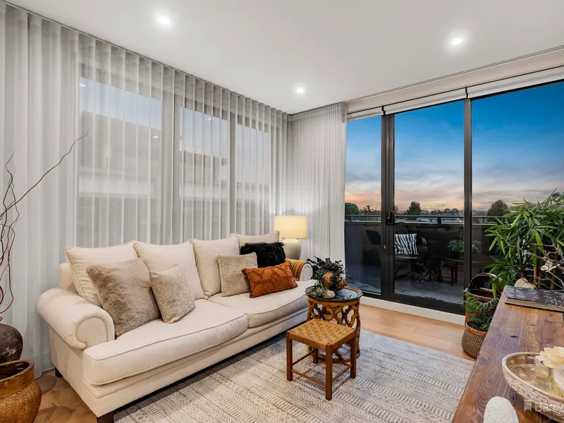 Penthouse prestige with sweeping views.