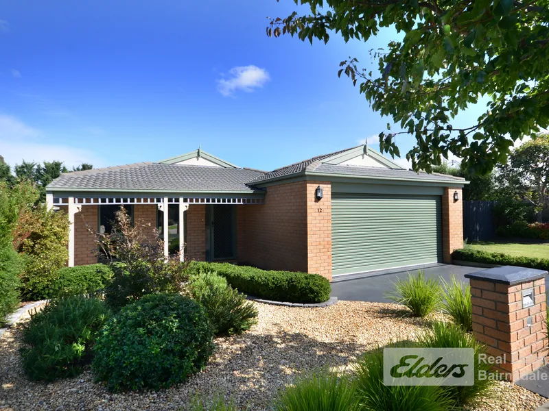 PHOEBES WAY - NEAT AND COMPLETE