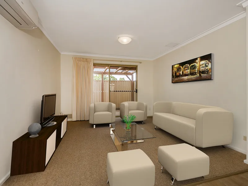 15 Huron Estate - Instantly appealing home in quiet cul-de-sac just a stone’s throw from a host of wonderful facilities