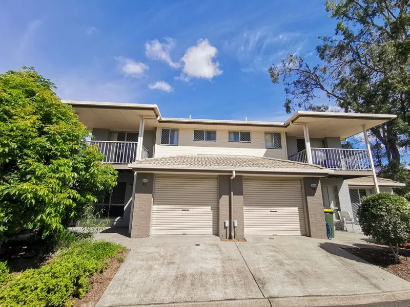 THREE BEDROOM TOWNHOUSE IN GOOD LOCATION