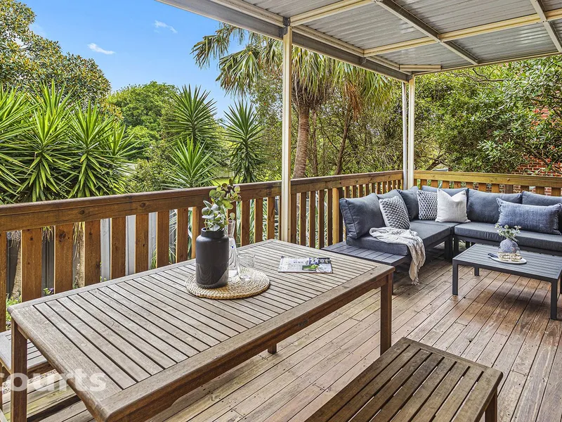 House size - Villa Maintenance! 