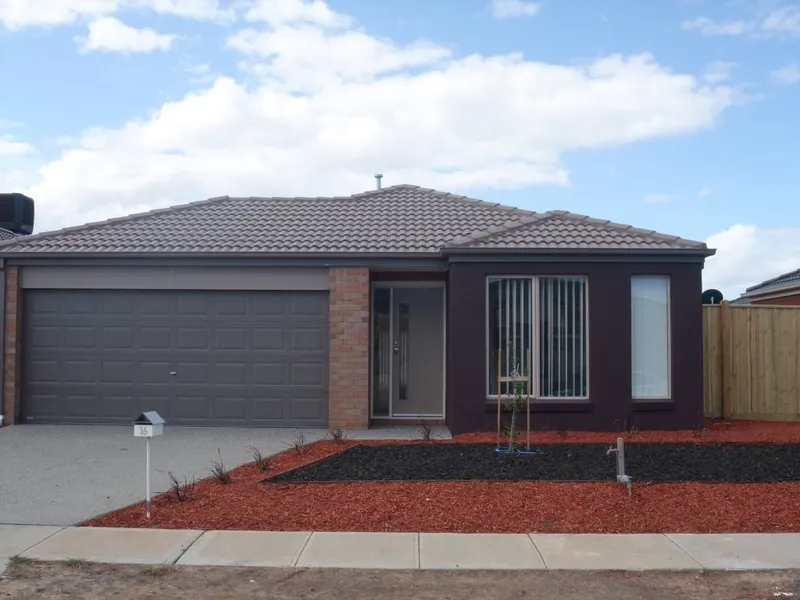 Outstanding Home in Alamanda School Zone