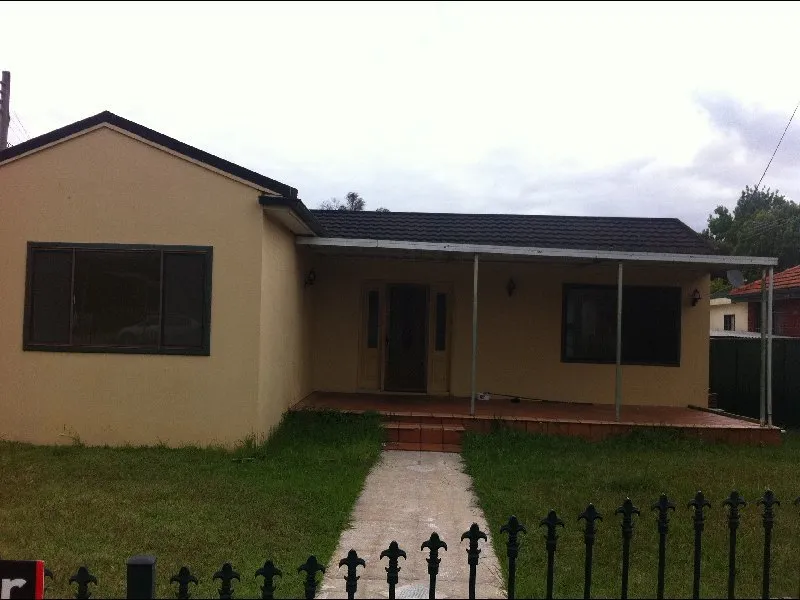 Large 4 bedroom house