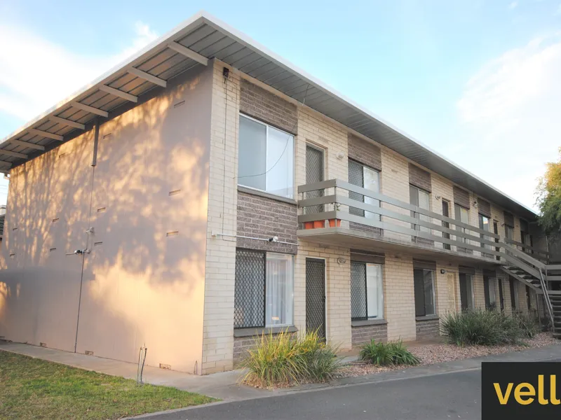 Gem In Great Location. Ground Floor, Low Maintenance Unit!