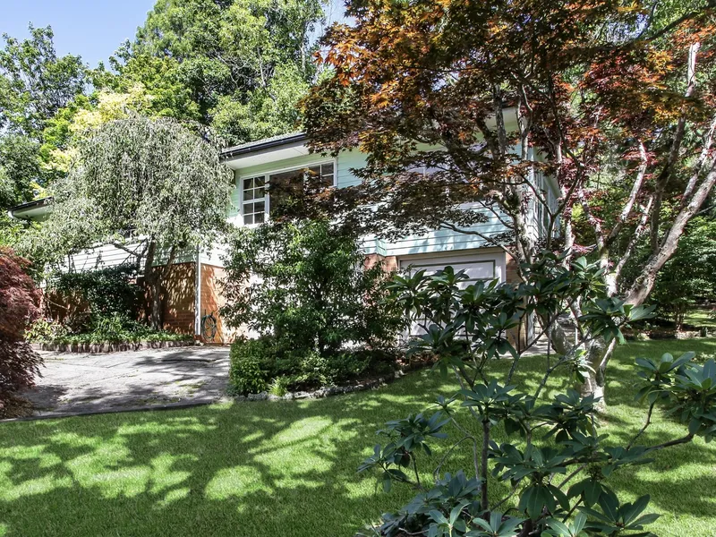 Fantastic Location with Stunning Garden