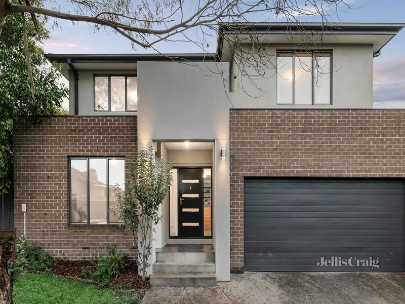 Modern design with strong location appeal