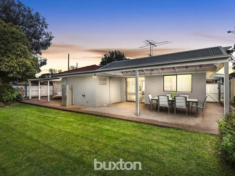 MODERN AND PRIVATE OASIS