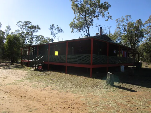 COUNTRY CABIN ON NEARLY 30 ACRES