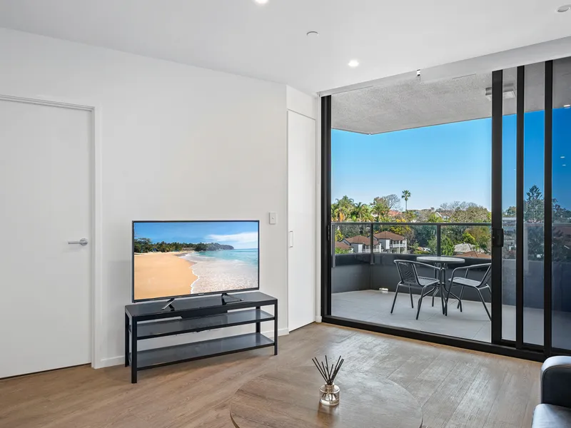 Modern Near New Inner City Investment - Must Be Sold!