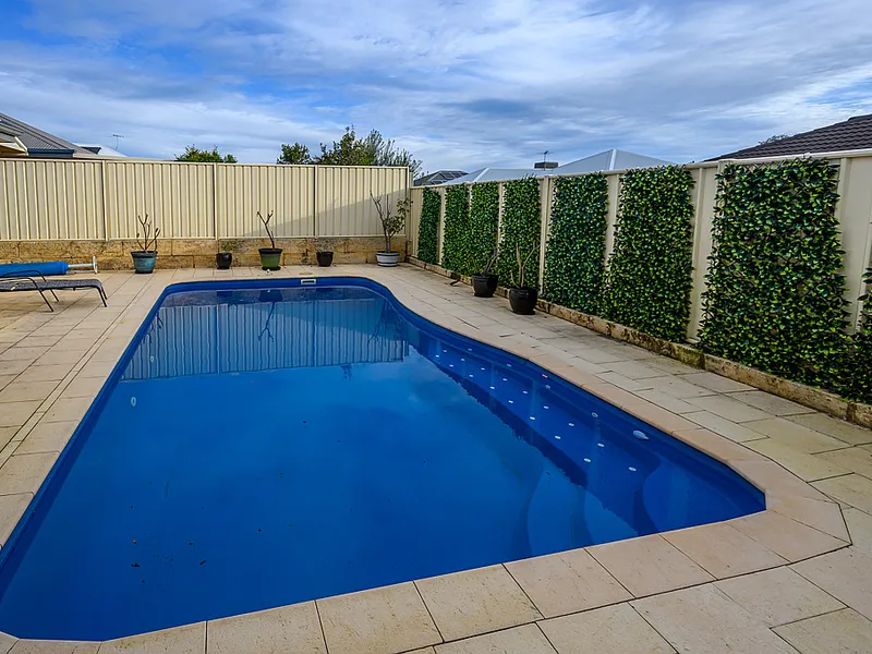 Absolute ripper of a family home !