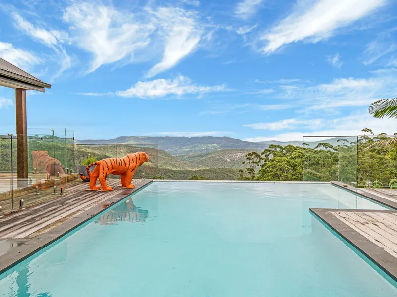 RARE OUTLOOK AVENUE OPPORTUNITY